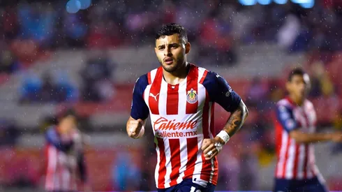 La renovación de Vega preocupa a los dirigentes de Chivas.
