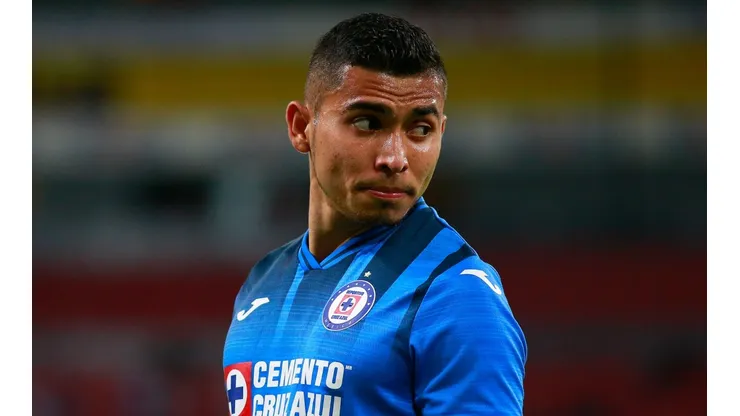 Pineda se despidió de la afición de Cruz Azul