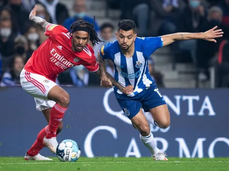 Tecatito Corona cerró un año complicado con minutos de juego y una victoria muy especial