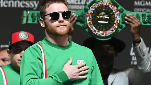 El tapatío decidió celebrar a lo grande este año de ensueño en el que ganó en todo