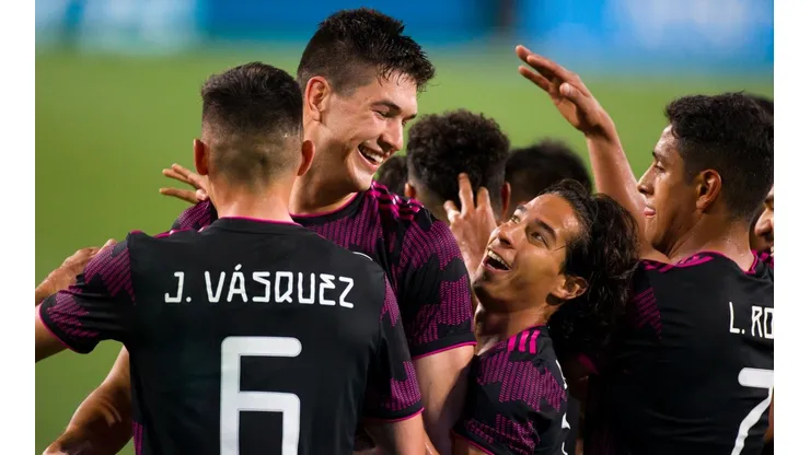 Las lujosas vacaciones de Diego Lainez
