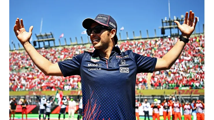 El concierto que puso a bailar y cantar a Checo Pérez