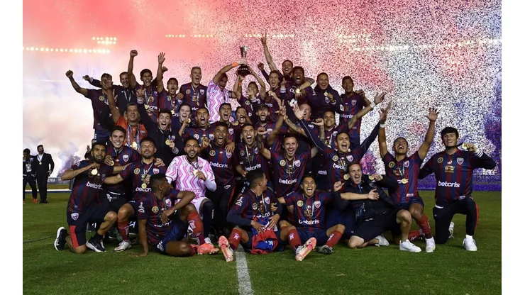 Atlante, campeón de liga como local en el estadio de la Ciudad de los Deportes.