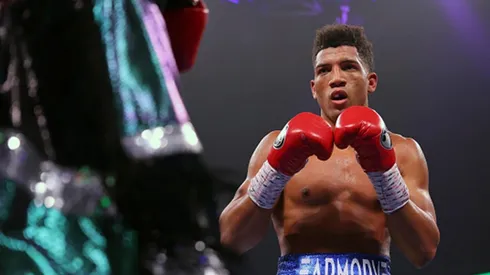 David Morrell acabó con Fox en cuatro asaltos y dio otro paso hacia Canelo Álvarez