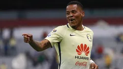 Michael Arroyo regresa al futbol profesional.