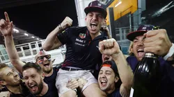 El festejo de Max Verstappen tras ser campeón de la F1.