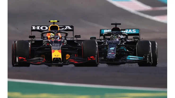 Honda se rindió a los pies de Sergio Pérez por su temporada