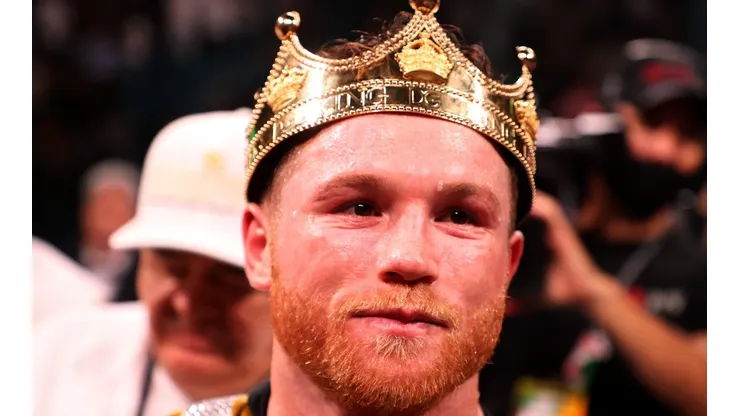 Este fin de semana no es uno más para Canelo Álvarez.