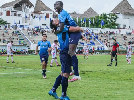 Equipo mexicano intercambia boletos por juguetes para la final