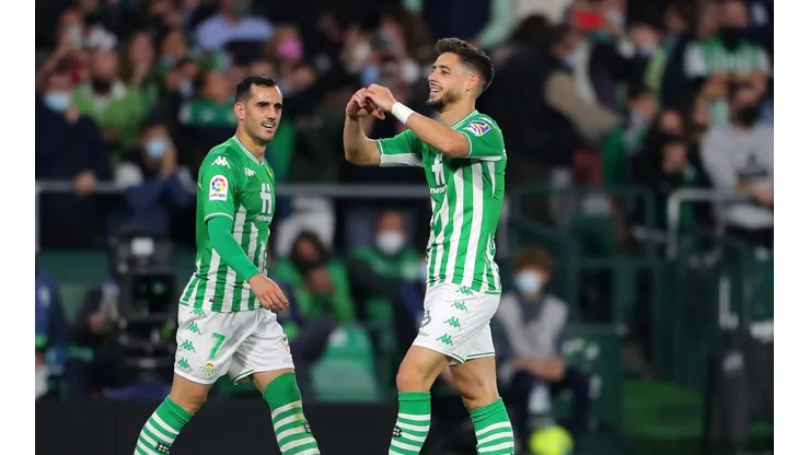 Betis venció con comodidad a Real Sociedad.