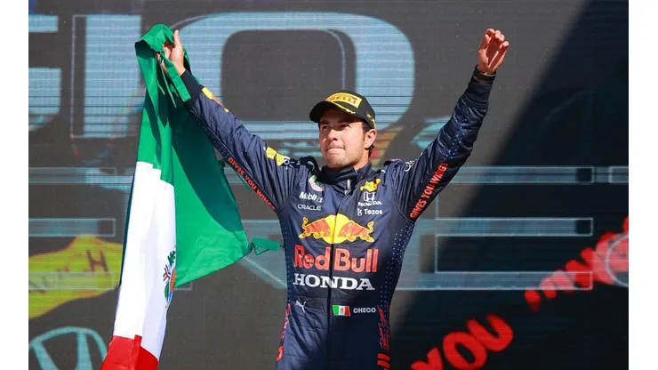 Checo se ubicó en el segundo sitio, tan sólo por debajo se su compañero