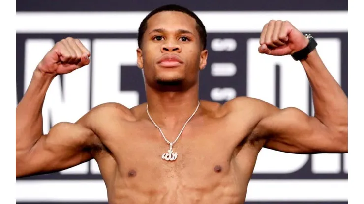 Devin Haney subirá 20 libras por encima de la categoría.