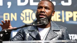 Floyd Mayweather destruyó a Canelo Álvarez