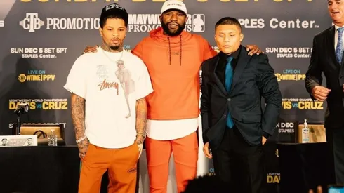 Así fue el último cara a cara entre el Pitbull y Davis.