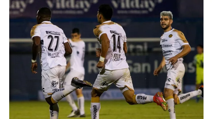 Dorados superó a Tepatitlán.