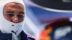 ¡Contra todos! Importante comentarista de F1 subestimó a Checo Pérez