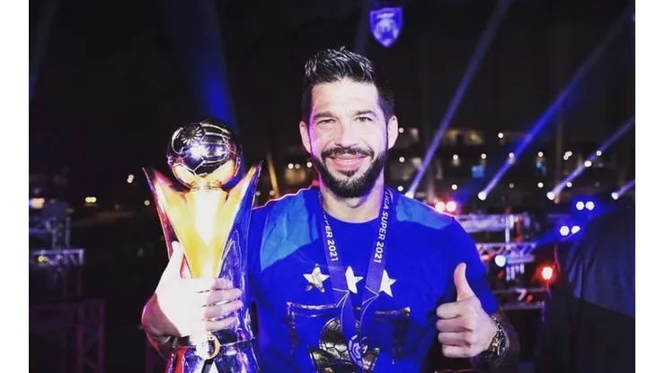 El mexicano ya hizo campeones a los Tigres de Malasia con anterioridad