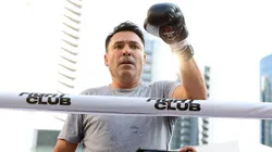 Oscar De La Hoya quiere regresar el 5 de Mayo y contra el más grande entre los grandes