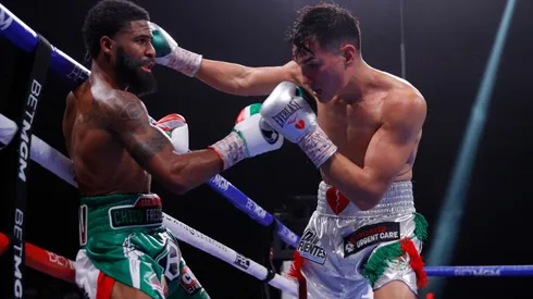 Fulton derrotó a Figueroa en una verdadera Guerra.