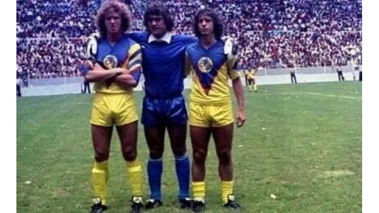 Gustavo Pedro Echaniz, Héctor Miguel Zelada y Daniel Alberto Brailovsky.