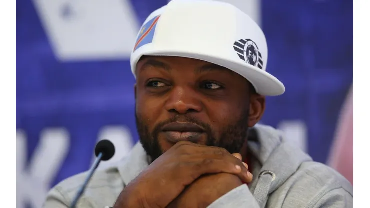 Ilunga Makabu envió la primera advertencia a Canelo Álvarez.