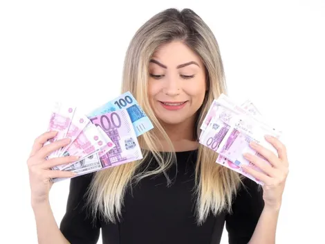 OnlyFans: ¿Debes pagar impuestos al SAT si abres una cuenta?