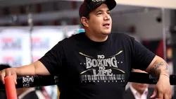 Eddy Reynoso pudo a haber entrenador a Joshua.