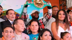 No habrá combate entre Julio César Chávez y Floyd Mayweather