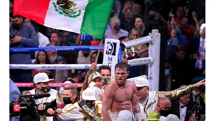 El presidente del CMB explicó por qué Canelo Álvarez ya está entre los mejores de la historia