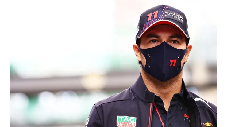 Checo le pone picante a su pelea con Bottas tras el GP de Brasil