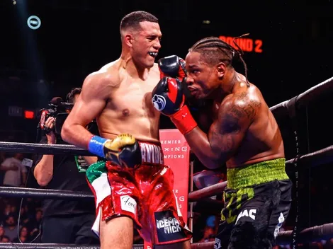 David Benavídez le usurpó un cinturón a Canelo Álvarez