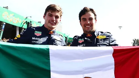 Verstappen y Checo quieren el título mundial.