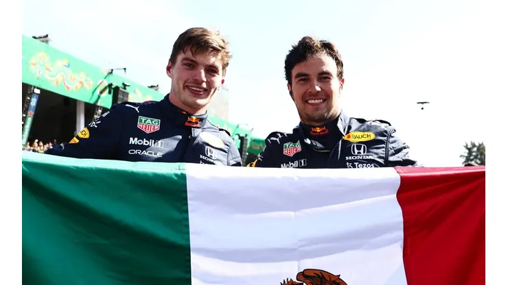 Verstappen y Checo quieren el título mundial.