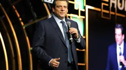 Sulaimán dijo que Canelo Álvarez es leyenda como Chávez.