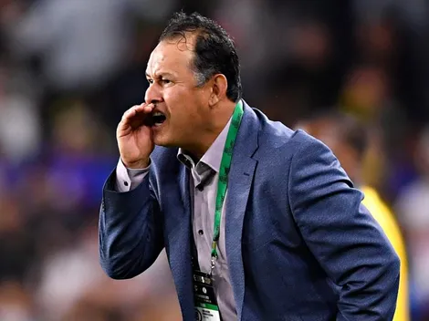 Juan Reynoso habría amenazado a los jugadores tras perder ante Pumas