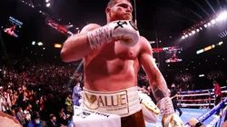 Canelo Álvarez rey de los indiscutido de las 168 libras.