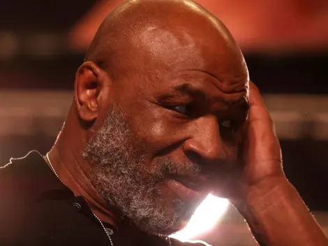 Tras el pesaje, Mike Tyson se ganó a los fanáticos y el amor de Canelo Álvarez