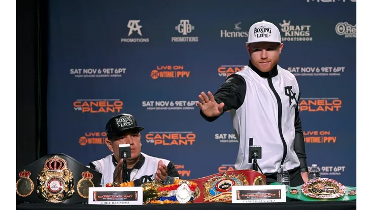 Pesaje de Canelo Álvarez vs. Caleb Plant. (Getty Images)