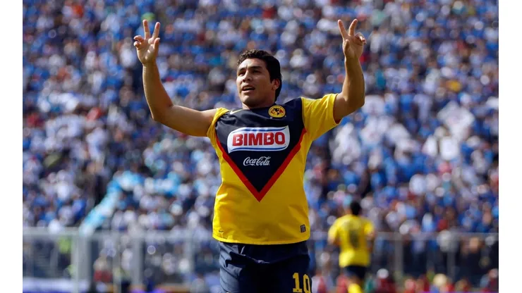 ¿Salvador Cabañas está en situación de pobreza?