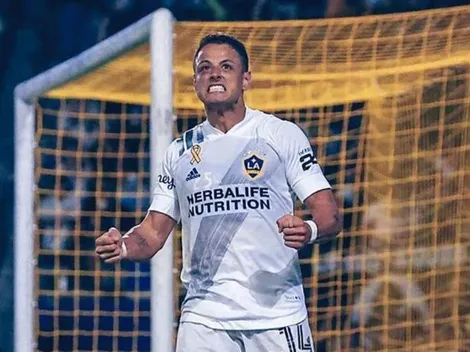 ¡Gol de taco! Chicharito sigue imparable