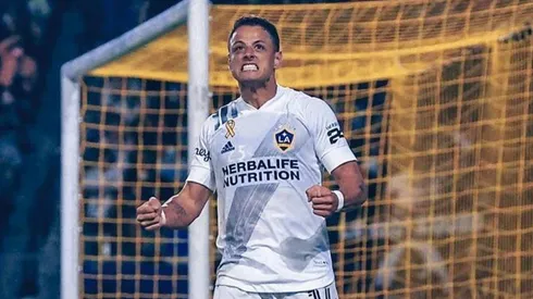 Javier Hernández sigue de racha.