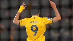 Raúl Jiménez festejó por vez número 50 con Wolverhampton