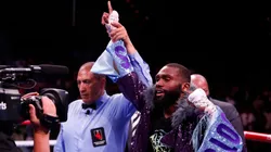 Jaron Ennis noqueó en el primer round, para pedir por Errol Spence, Crawford y Ugas