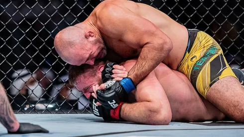 Histórico triunfo de Glover Texeira.