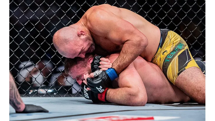 Histórico triunfo de Glover Texeira.