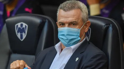 Aguirre, dispuesto a incumplir reglamento de FIFA en la Final