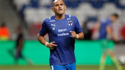 Humberto Suazo, sin trato preferencial en instalaciones de Rayados