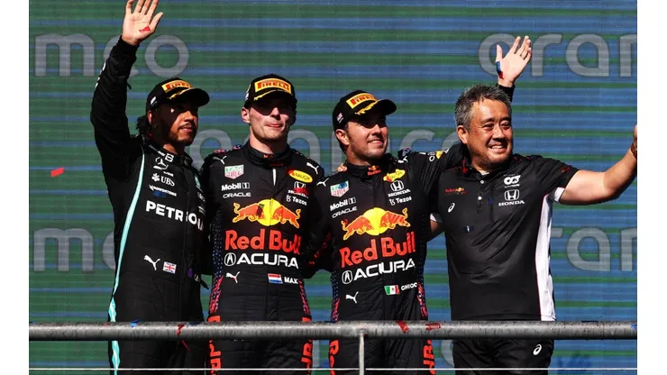 Max Verstappen y Checo Pérez, la dupla de Red Bull que quiere el campeonato.