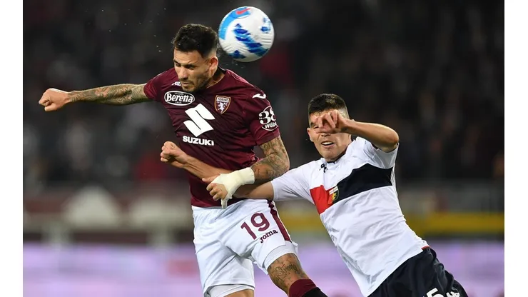 VAR salvó a Johan Vásquez de hacer el ridículo en Genoa vs. Torino