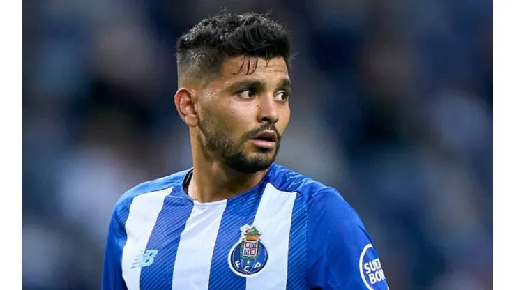 Jesús Tecatito Corona ingresó al minuto 67 contra el Milán.